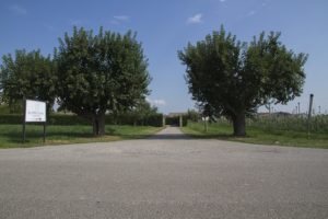 Il cancello d'ingresso al civico 29
